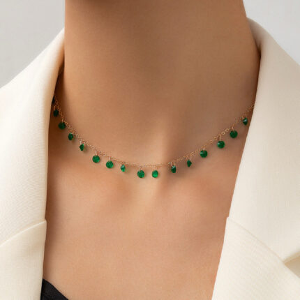Women's Retro Elegant Irregular Pendants Necklace